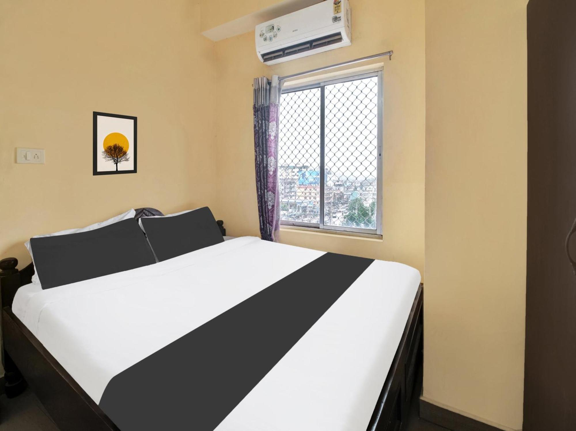 Super Hotel O Maligaon Adabari Guwahati Buitenkant foto